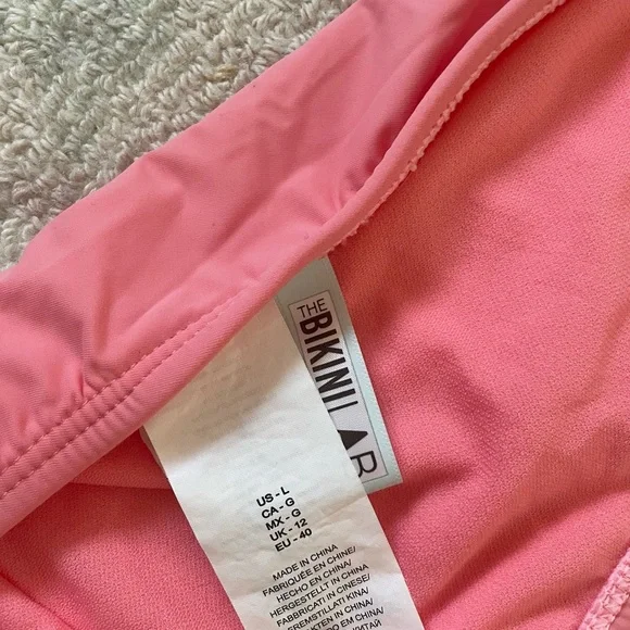 Bikini Lab One Piece - Picture 4 of 4